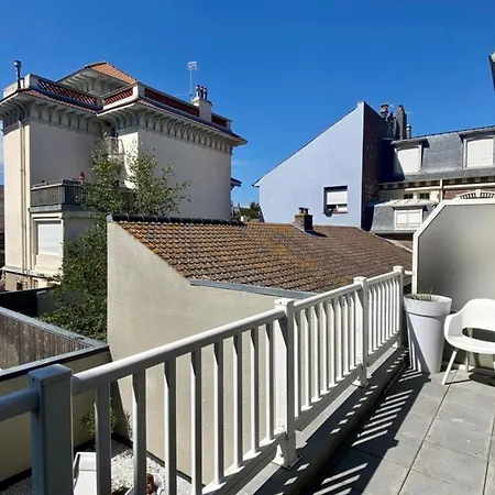 Cosy Flat Close To The Sea With Large Terrace Le Touquet