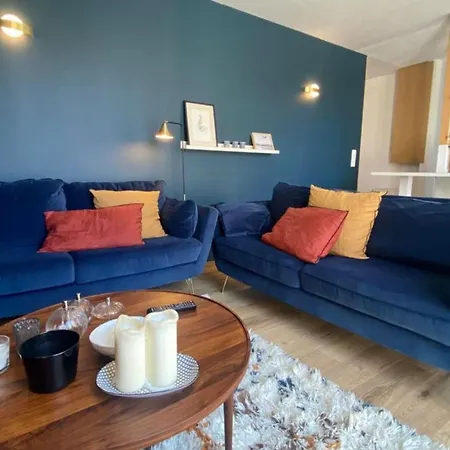 Cosy Flat Close To The Sea With Large Terrace *